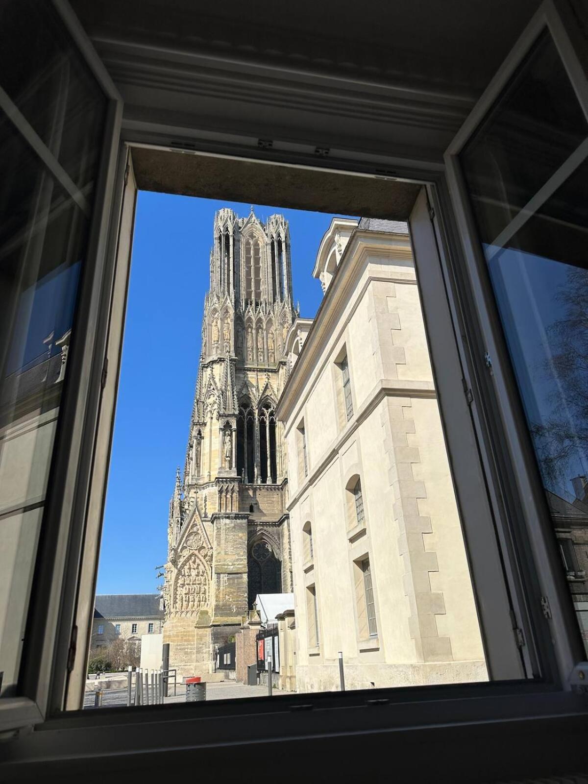 Le Petillant - Cathedrale ランス エクステリア 写真